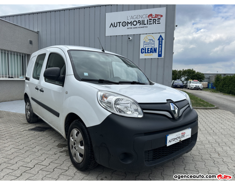 Achat voiture occasion, Auto occasion pas cher | Agence Auto Renault Kangoo 1.5 DCI 80 CV  R-LINK Blanc Année 2020 Manuelle Diesel