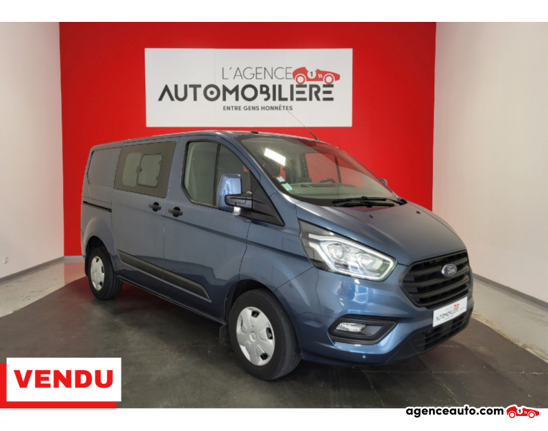 Achat voiture occasion, Auto occasion pas cher | Agence Auto Ford Transit Custom Fg 2.0 TDCI 130 L1H1 6 PLACES + ATTELAGE Bleu Année 2019 Manuelle Diesel