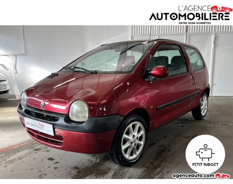 Acquisto Auto Usate, Auto Usate Economiche | Agenzia Automobiliare Renault Twingo Phase 2 1.2 i  75cv Bordeaux Anno 2001 Manuelle Essence