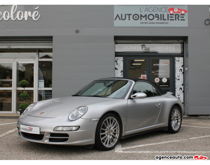 Aankoop Gebruikte Auto, Goedkope Gebruikte Auto | Agence Auto Porsche 911 3.6i Carrera 4  325ch Cabriolet Gris Jaar 2007 Automatique Essence