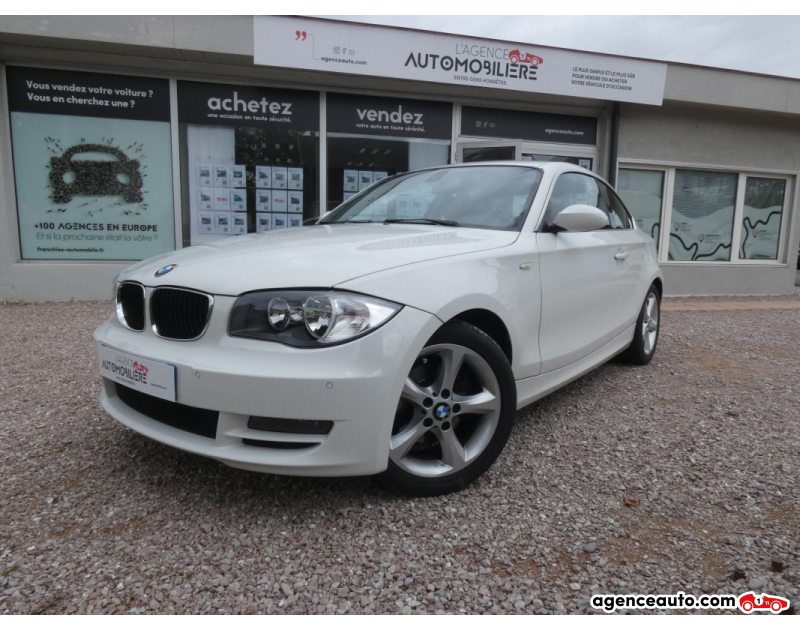 Gebrauchtwagenkauf, Günstige Gebrauchtwagen | Automobilienagentur Bmw Série 1 125i COUPE 3.0 6 CYLINDRES 218 EXCELLIS/ 2EME MAIN/ ORG FR Blanc Jahr 2009 Automatique Essence
