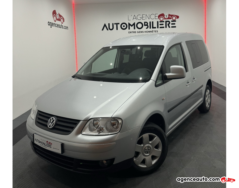 Aankoop Gebruikte Auto, Goedkope Gebruikte Auto | Agence Auto Volkswagen Caddy Life CADDY III 1.9 TDI 105CV BVM5 LIFE COMBI TEAM CLIM/REGUL/JANTES ALU/ATTELAGE (18 600 KM) Gris Jaar 2010 Manuelle Diesel