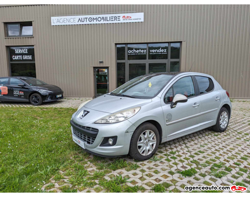 Gebrauchtwagenkauf, Günstige Gebrauchtwagen | Automobilienagentur Peugeot 207 1.4 VTi 16V Série 64 95Cv Gris Jahr 2010 Manuelle Essence