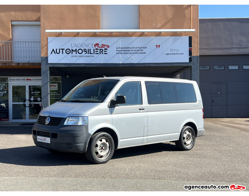 Achat voiture occasion, Auto occasion pas cher | Agence Auto Volkswagen T5 Multivan 2.5 TDI Combi 130 CV Startline Clim/Sièges Chauffants/Sièges Amovibles Gris Année: 2008 Manuelle Diesel