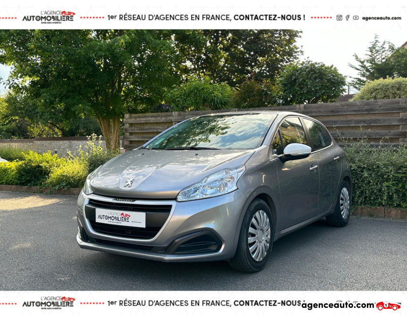 Aankoop Gebruikte Auto, Goedkope Gebruikte Auto | Agence Auto Peugeot 208 (2) 1.2 PURETECH 68 CH LIKE 5P Zilver Jaar 2019 Handgeschakelde auto Benzine