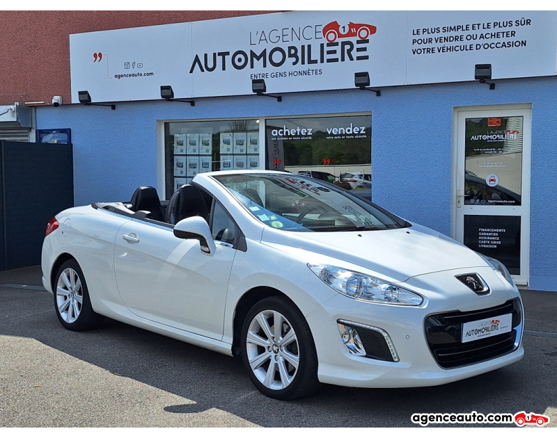 Achat voiture occasion, Auto occasion pas cher | Agence Auto Peugeot 308 CC 2.0 HDi 160cv FELINE Blanc Année 2013 Manuelle Diesel