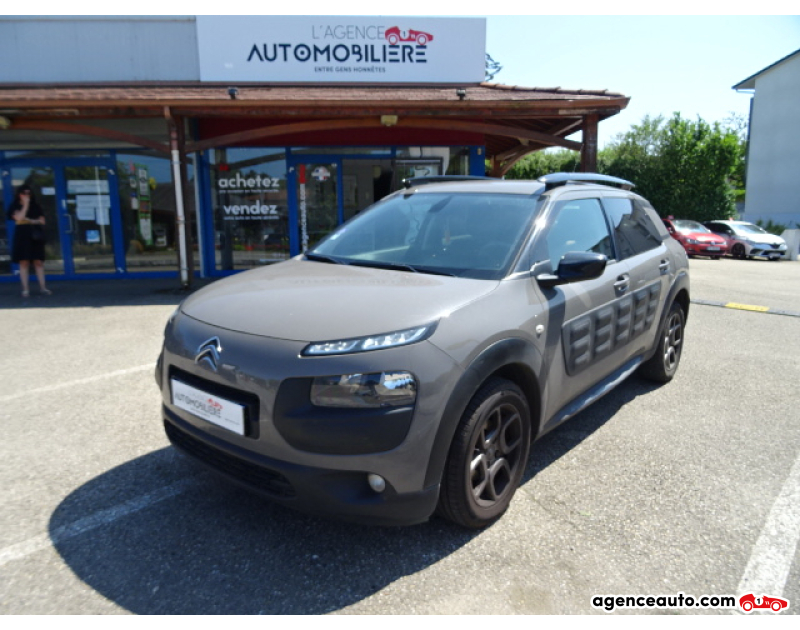 Achat voiture occasion, Auto occasion pas cher | Agence Auto Citroen C4 Cactus 1.2 PURETECH 110 S&S SHINE Marron Année 2015 Manuelle Essence