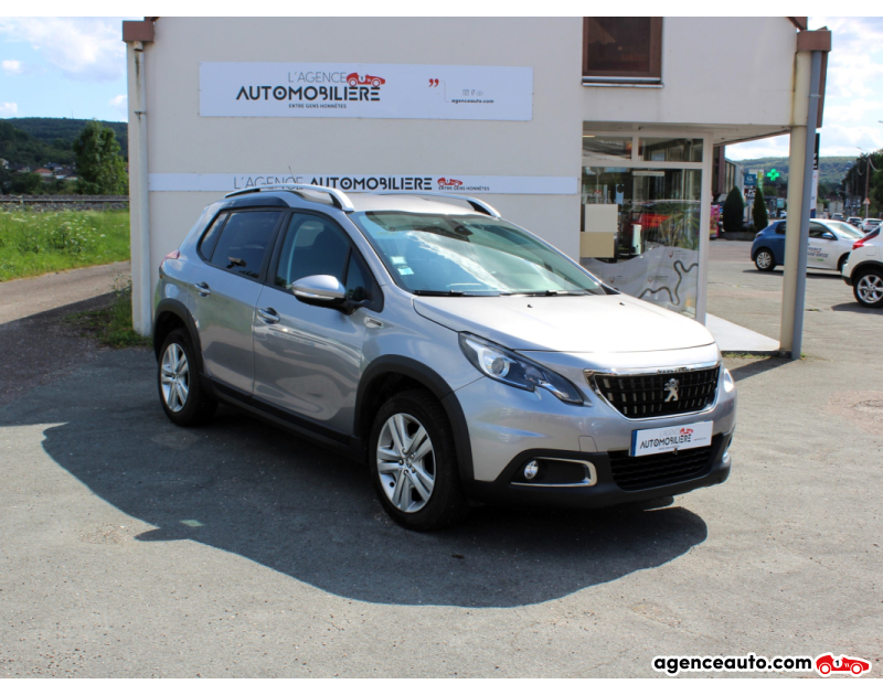 Gebrauchtwagenkauf, Günstige Gebrauchtwagen | Automobilienagentur Peugeot 2008 1.5 BlueHDi 100 CH E6.c Signature S&S BVM5 Argent Jahr 2019 Manuelle Diesel
