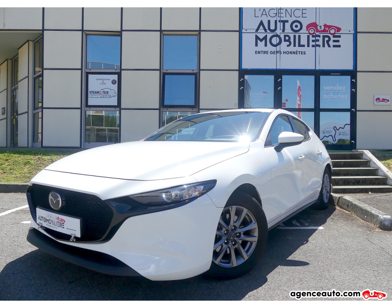 Achat voiture occasion, Auto occasion pas cher | Agence Auto Mazda Mazda 3 V 2.0 e-SKYACTIV-G M-HYBRID 122 BVM6 Blanc Année 2021 Manuelle Essence