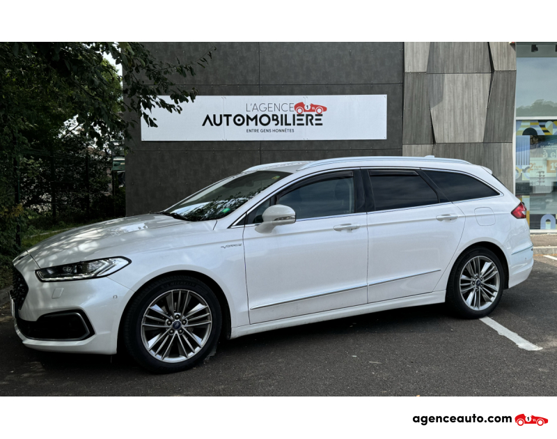 Achat voiture occasion, Auto occasion pas cher | Agence Auto Ford Mondeo Break 2.0 190 cv Vignale Pack Confort Blanc Année: 2020 Automatique Diesel