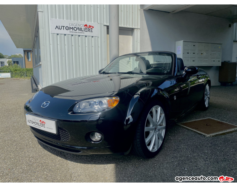 Achat voiture occasion, Auto occasion pas cher | Agence Auto Mazda MX-5 III (NC) 2.0 i Roadster 160CH BVM Noir Année 2006 Manuelle Essence