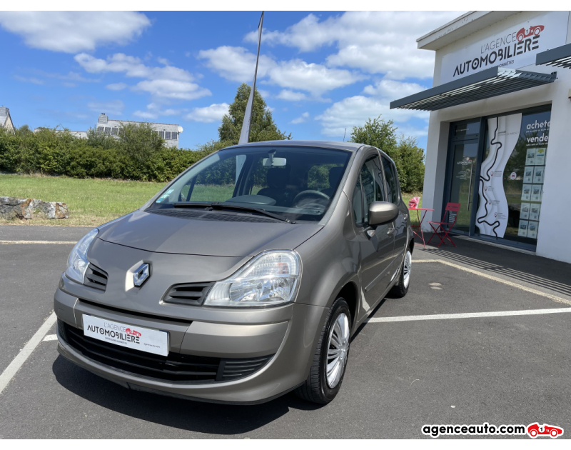 Acquisto Auto Usate, Auto Usate Economiche | Agenzia Automobiliare Renault Modus 1.5 DCI 75 CH EXPRESSION CLIM Beige Anno 2011 Manuale Gasolio