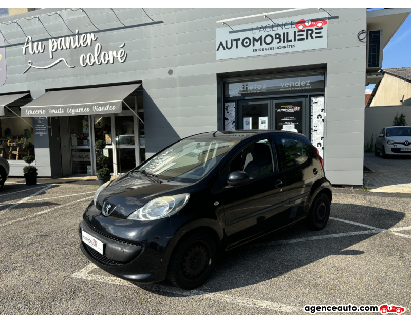 Aankoop Gebruikte Auto, Goedkope Gebruikte Auto | Agence Auto Peugeot 107 1.00 12V 68CH Zwart Jaar 2009 Automatische auto Benzine