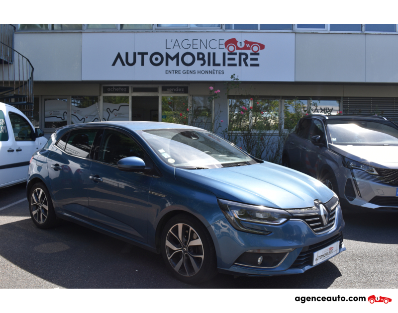 Achat voiture occasion, Auto occasion pas cher | Agence Auto Renault Megane IV INTENS 1.6 dCi 163 cv Boîte auto ENTRETIEN EXCUSIF RENAULT Bleu Année 2018 Automatique Diesel