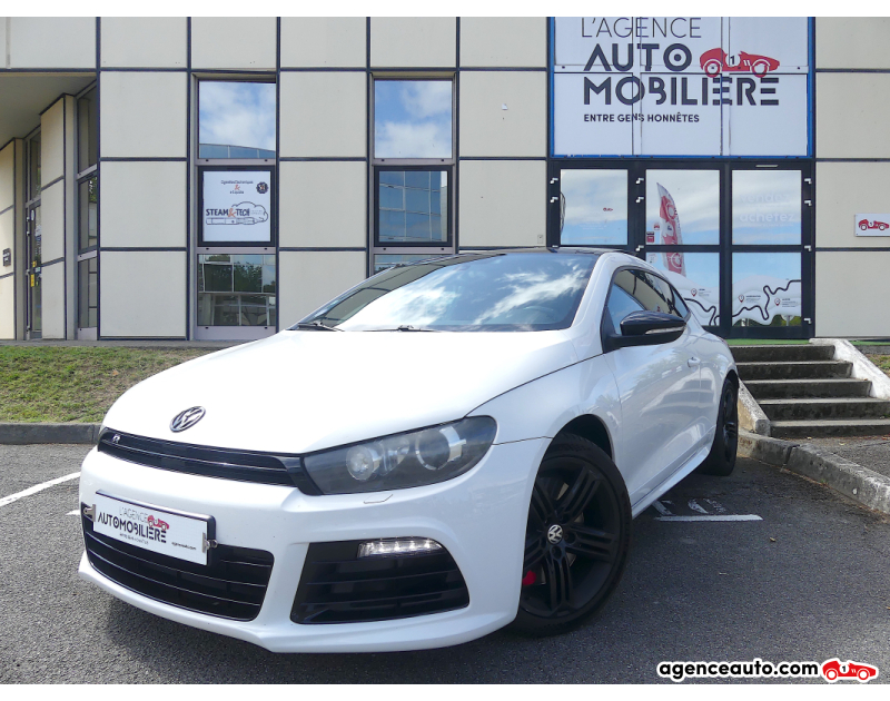 Achat voiture occasion, Auto occasion pas cher | Agence Auto Volkswagen Scirocco R 2.0 TSI 265 DSG6 Blanc Année 2011 Automatique Essence