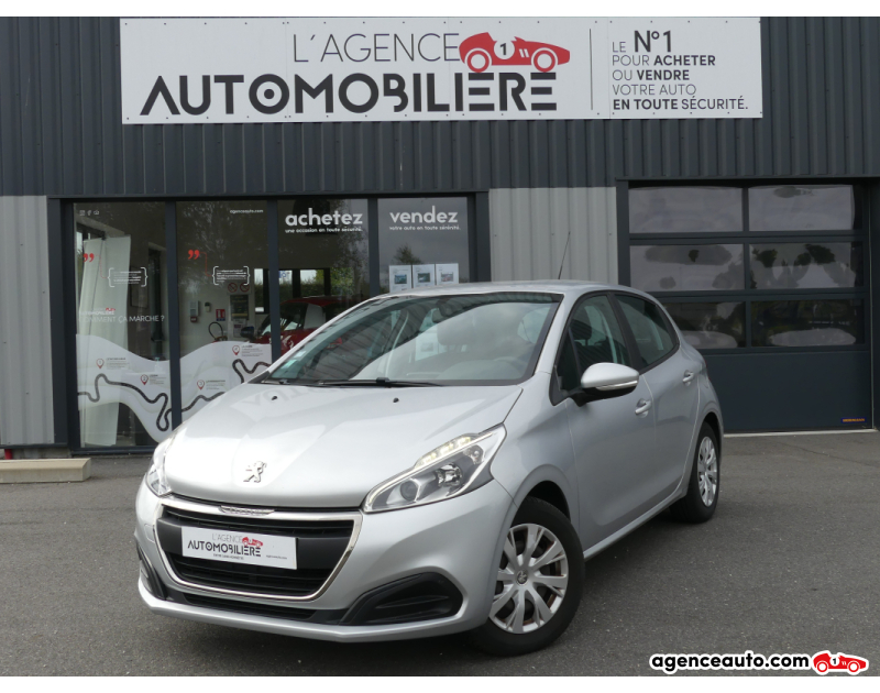 Achat voiture occasion, Auto occasion pas cher | Agence Auto Peugeot 208 ACTIVE 82CV Argent Année 2015 Manuelle Essence