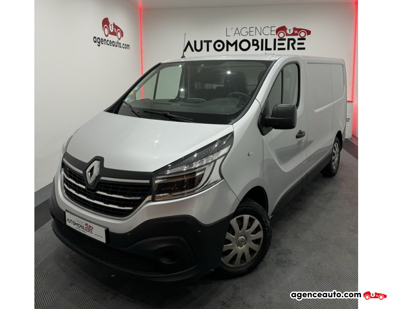 Compra de Carros Usados, Carros Usados Baratos | Auto Immo Renault Trafic TRAFIC III L1H1 2.0 DCI 120CV BVM6 GRD CONFORT KIT BOIS/GPS/BLUETOOTH/REGULATEUR VITESSE/14 992 € HT Gris Ano 2020 Manuelle Diesel