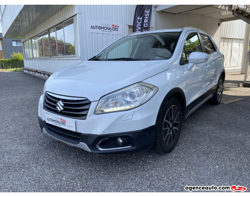 Achat voiture occasion, Auto occasion pas cher | Agence Auto Suzuki sx4 s Cross S-Cross 1.6 VVT 16V Allgrip 4x4 CVT 120 CV BVA Blanc Année 2014 Automatique Essence