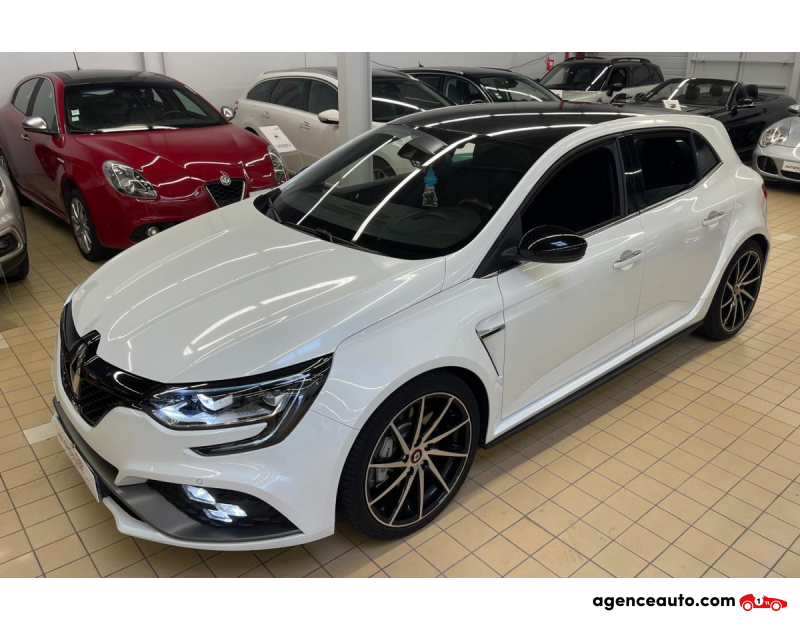 Achat voiture occasion, Auto occasion pas cher | Agence Auto Renault Megane Megane IV Berline TCe 280 Energy EDC RS 17.0 cv Argent Année 2018 Automatique Essence