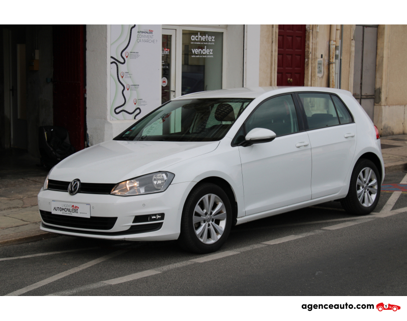 Aankoop Gebruikte Auto, Goedkope Gebruikte Auto | Agence Auto Volkswagen Golf 1.2 TSI 105 BLUEMOTION CONFORT LINE (Entretien à jour, Radar Av/Arr, Clim..) Wit Jaar 2014 Handgeschakelde auto Benzine