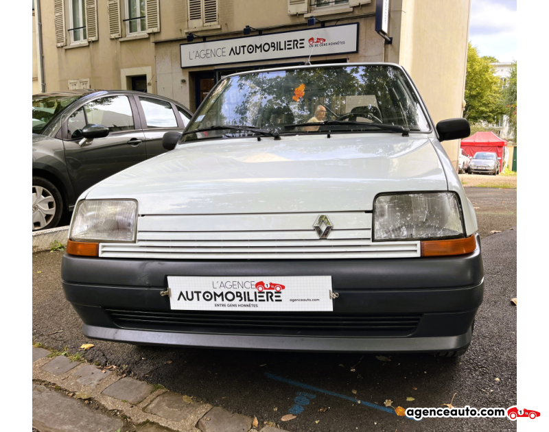 Achat voiture occasion, Auto occasion pas cher | Agence Auto Renault Super 5 1.4 i 60cv 5 portes Blanc Année 1994 Manuelle Essence