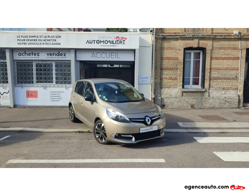 Achat voiture occasion, Auto occasion pas cher | Agence Auto Renault Scenic 1.5 DCI 110 BOSE EDITION EDC Or Année 2015 Automatique Diesel
