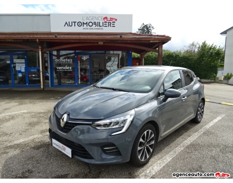 Acquisto Auto Usate, Auto Usate Economiche | Agenzia Automobiliare Renault Clio 1.0 TCE 100 ZEN Grigio Anno 2019 Manuale Benzina