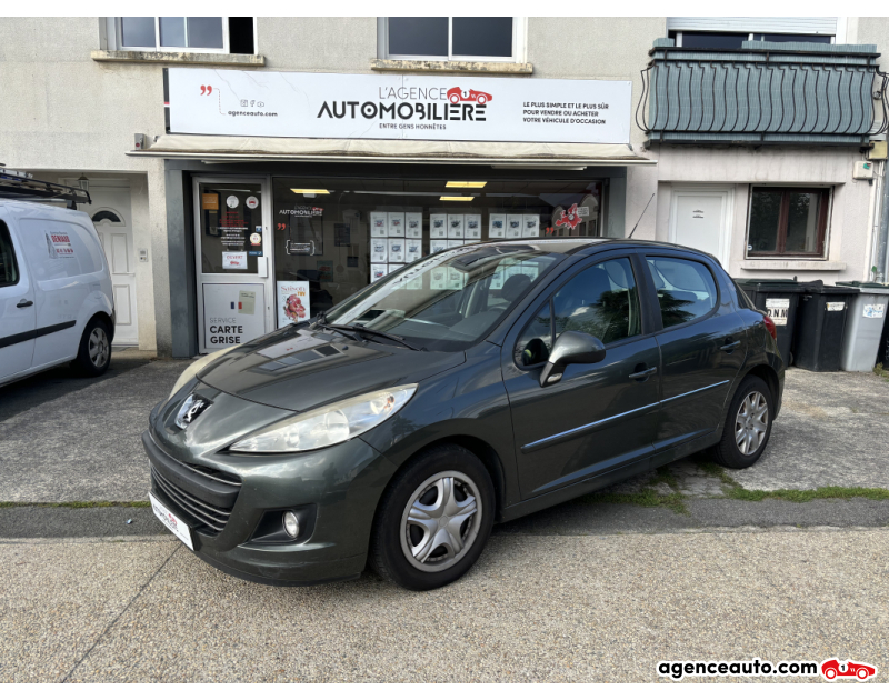 Achat voiture occasion, Auto occasion pas cher | Agence Auto Peugeot 207 1.6 HDi 110 cv Premium 5 portes Toit ouvrant 2ème main Gris Année 2009 Manuelle Diesel