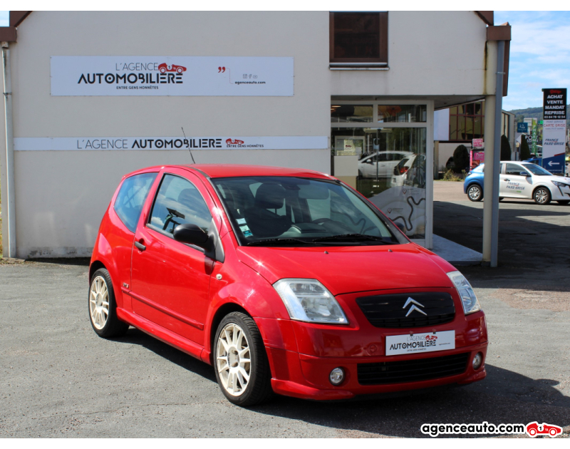 Aankoop Gebruikte Auto, Goedkope Gebruikte Auto | Agence Auto Citroen C2 VTS 125 CH Rood Jaar 2005 Handgeschakelde auto Benzine