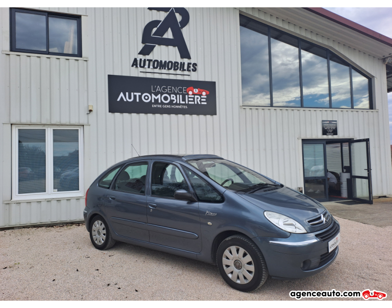Achat voiture occasion, Auto occasion pas cher | Agence Auto Citroen Xsara Picasso 1.8 ESSENCE CLIM Gris Année 2005 Manuelle Essence