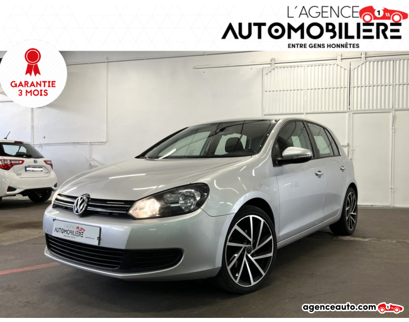 Achat voiture occasion, Auto occasion pas cher | Agence Auto Volkswagen Golf 1.6 TDI 105 cv / Excellent état Gris Année 2010 Manuelle Diesel