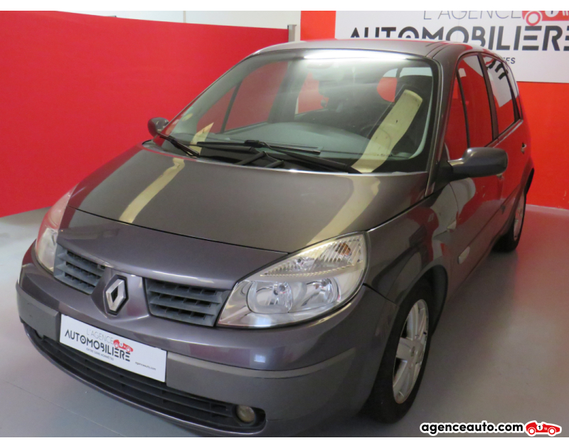 Gebrauchtwagenkauf, Günstige Gebrauchtwagen | Automobilienagentur Renault Scenic expression 1.6 16 v 115 cv Gris Jahr 2005 Manuelle Essence
