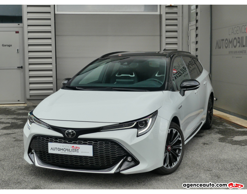Achat voiture occasion, Auto occasion pas cher | Agence Auto Toyota Corolla TOURING SPORTS 1.8 HYBRIDE 122H GR SPORT Blanc Année 2021 Automatique Hybride