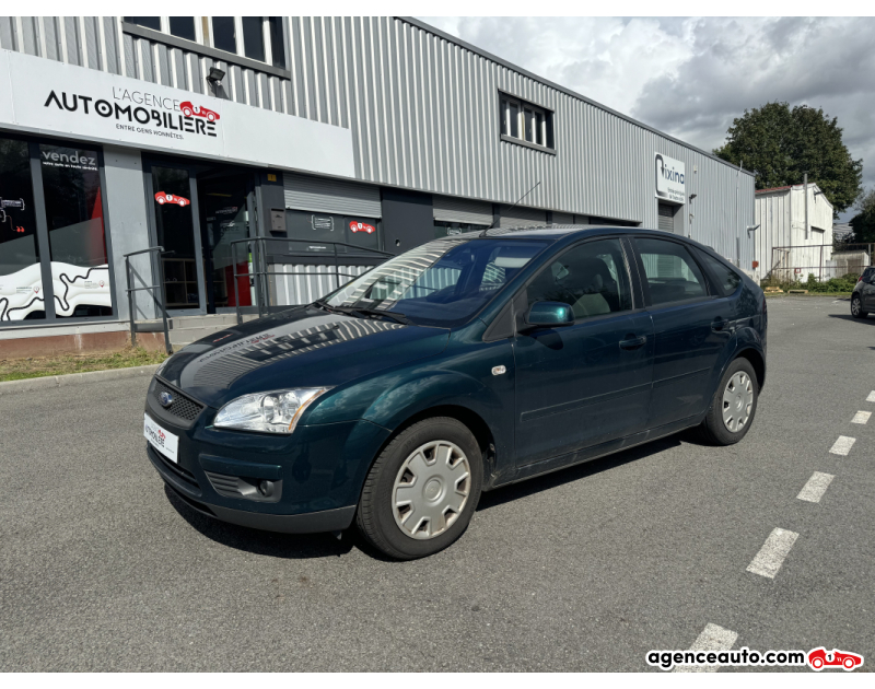 Achat voiture occasion, Auto occasion pas cher | Agence Auto Ford Focus 1.6 100 CH Vert Année 2007 Manuelle Essence