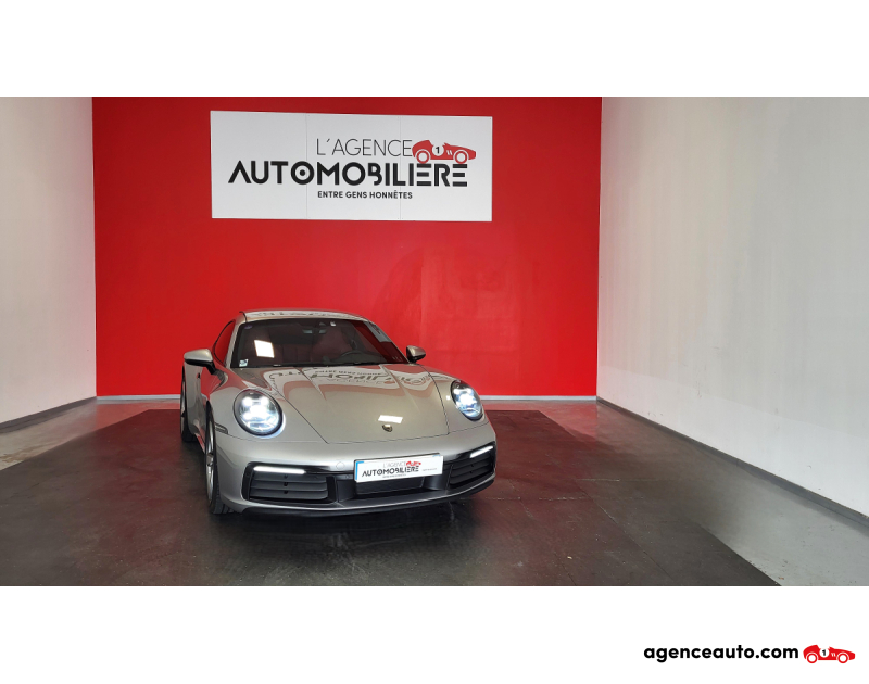 Compra de Coches Usados, Coches Usados Baratos %'|'% Agence Auto Porsche 911 PORSCHE 992 3.0 385 CARRERA PDK TOIT OUVRANT PACK CHRONO Argent Año 2023 Automatique Essence