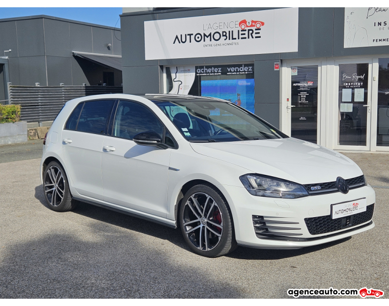 Achat voiture occasion, Auto occasion pas cher | Agence Auto Volkswagen Golf GTD 2.0 TDI 184 DSG 6 - TOIT OUVRANT SPORT & SOUND Blanc Année 2015 Automatique Diesel