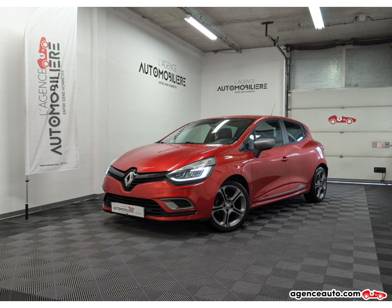 Acquisto Auto Usate, Auto Usate Economiche | Agenzia Automobiliare Renault Clio IV (2) 0.9 TCE 90 GT LINE Rouge Anno 2017 Manuelle Essence