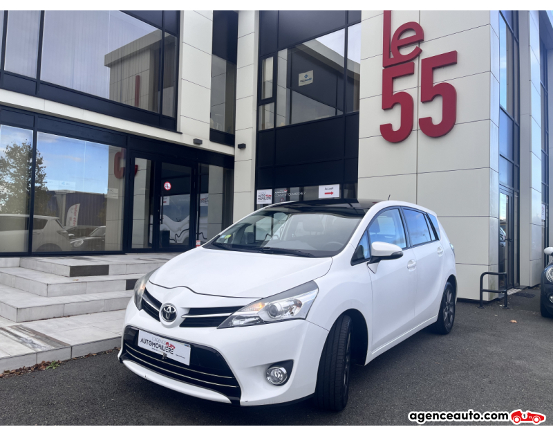 Achat voiture occasion, Auto occasion pas cher | Agence Auto Toyota Verso (2) 112 D-4D FAP STYLE 7PL Blanc Année 2015 Manuelle Diesel