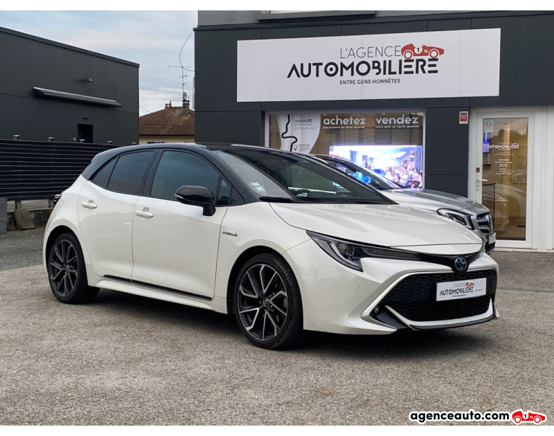 Achat voiture occasion, Auto occasion pas cher | Agence Auto Toyota Corolla 2.0 VVTI 153 180H COLLECTION MY19 CVT - BOITE AUTOMATIQUE Blanc Année 2020 Automatique Hybride