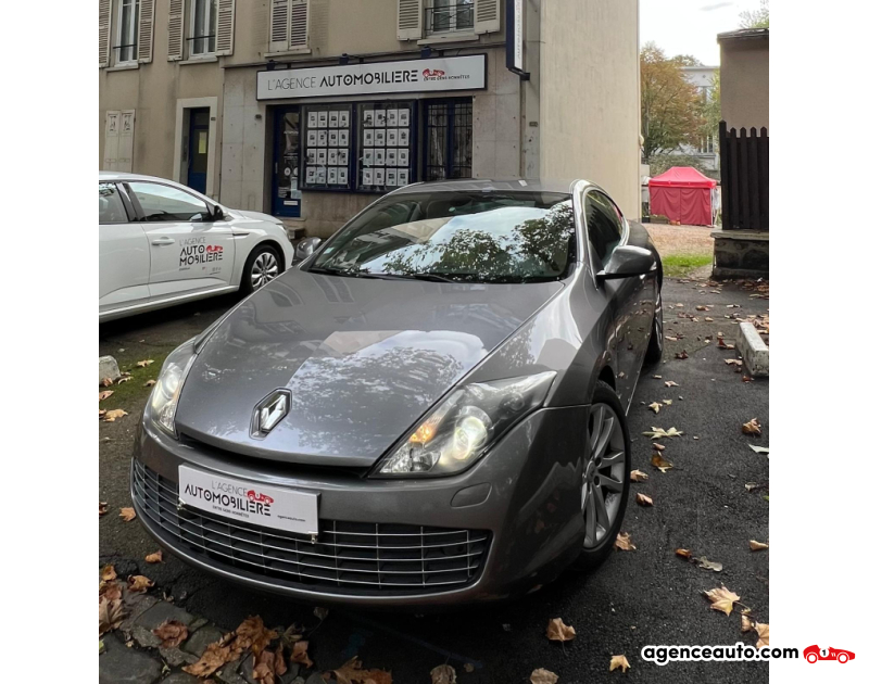 Achat voiture occasion, Auto occasion pas cher | Agence Auto Renault Laguna Coupé 3.5 V6 240 INITIALE BVA6 Gris Année 2009 Automatique Essence