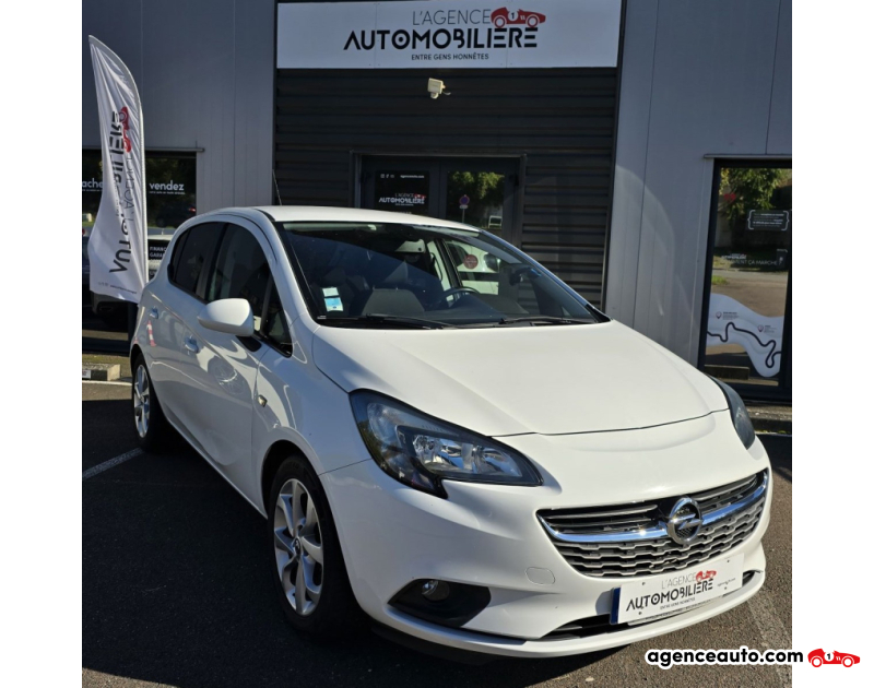 Achat voiture occasion, Auto occasion pas cher | Agence Auto Opel Corsa V 1.4 TURBO 100 EDITION 5P CAR PLAY Blanc Année 2017 Manuelle Essence