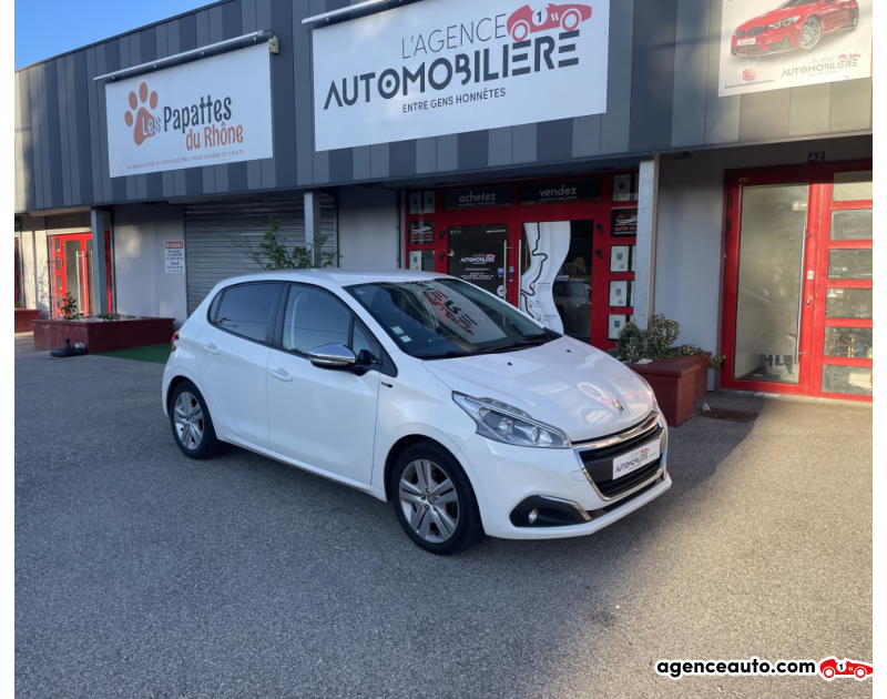 Gebrauchtwagenkauf, Günstige Gebrauchtwagen | Automobilienagentur Peugeot 208 1.2 VTi 82 cv Style Blanc Jahr 2017 Manuelle Essence