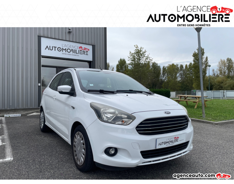 Achat voiture occasion, Auto occasion pas cher | Agence Auto Ford Ka+ 1.2 TI-VCT 70 ESSENTIAL Phase 2 FAIBLE KILOMETRAGE Blanc Année 2017 Manuelle Essence