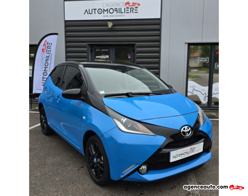 Achat voiture occasion, Auto occasion pas cher | Agence Auto Toyota Aygo II 1.0 VVT-I X 5P Bleu Année 2015 Automatique Essence