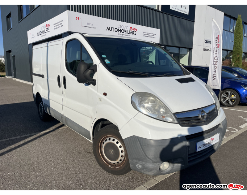 Achat voiture occasion, Auto occasion pas cher | Agence Auto Opel Vivaro FOURGON COURT PHASE 2 2.0 CDTI 115 CV Blanc Année 2012 Manuelle Diesel