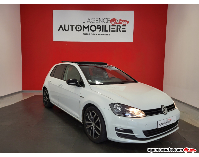 Achat voiture occasion, Auto occasion pas cher | Agence Auto Volkswagen Golf GOLF VII 2.0 TDI 150 DSG6 LOUNGE + TOIT OUVRANT Blanc Année 2015 Automatique Diesel