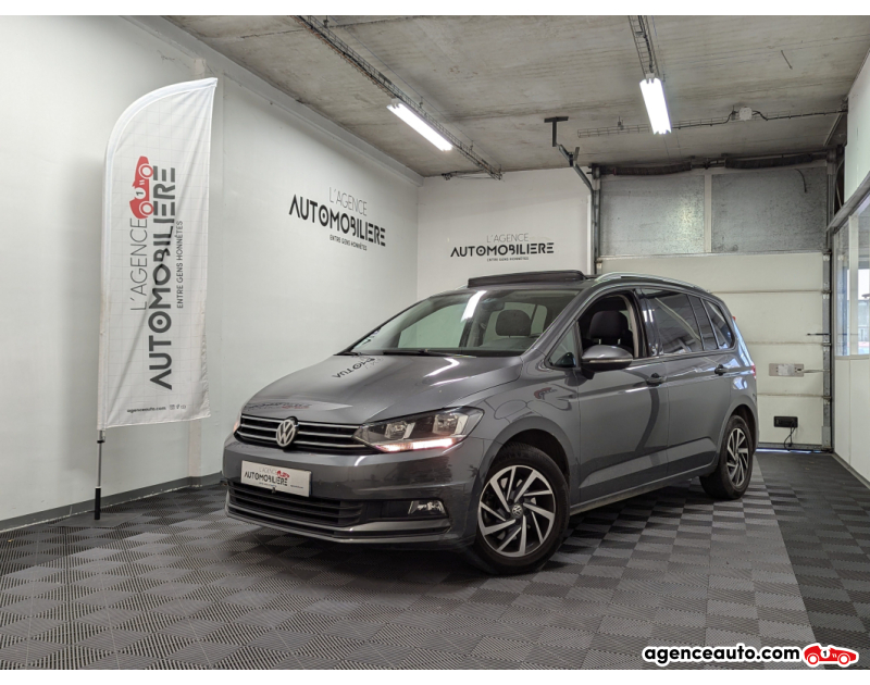 Gebrauchtwagenkauf, Günstige Gebrauchtwagen | Automobilienagentur Volkswagen Touran 1.4 TSI 150CH DSG7 SOUND 7 PL Gris Jahr 2018 Automatique Essence