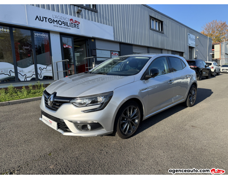 Achat voiture occasion, Auto occasion pas cher | Agence Auto Renault Megane 1.2 TCE 130 LIMITED MOTEUR A CHAINE Gris Année 2017 Manuelle Essence