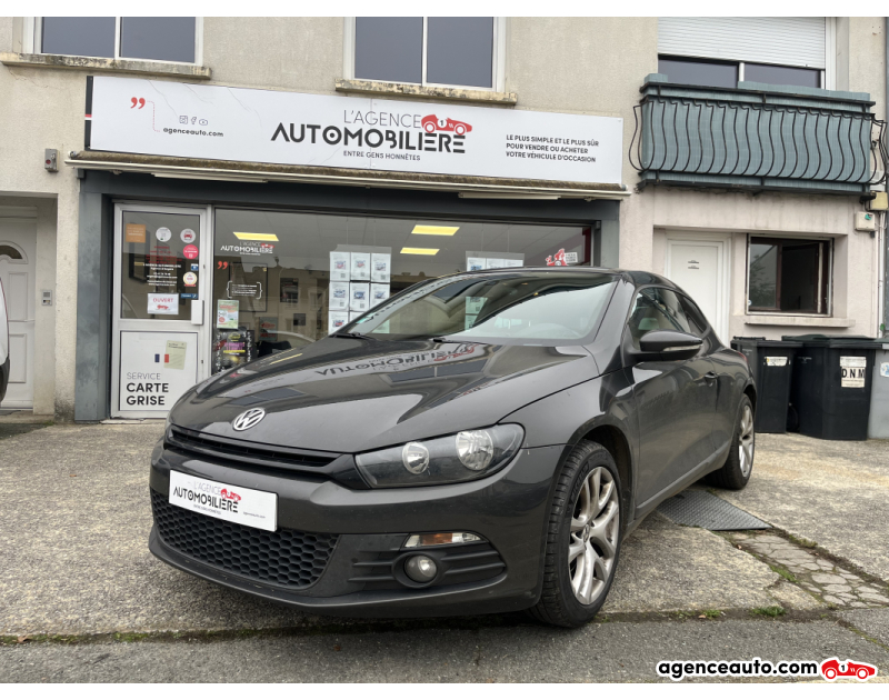 Acquisto Auto Usate, Auto Usate Economiche | Agenzia Automobiliare Volkswagen Scirocco 1.4 TSI 160cv CARAT DSG 7 - Toit ouvrant Gris Anno 2010 Automatique Essence