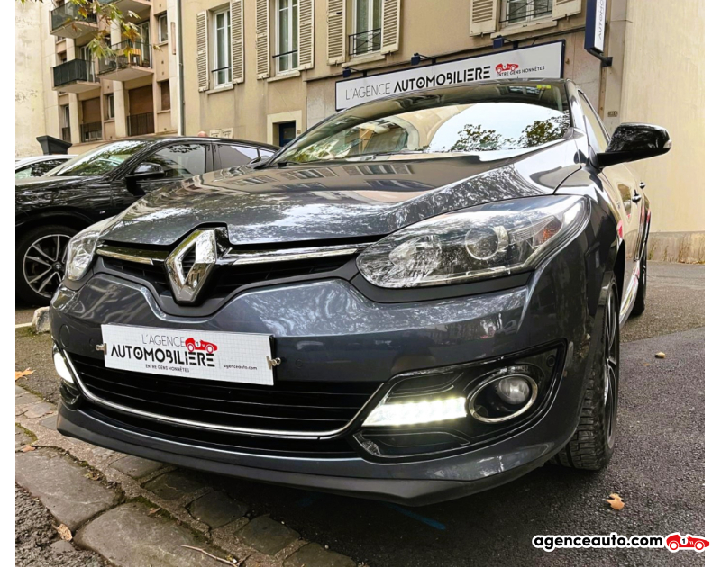 Acquisto Auto Usate, Auto Usate Economiche | Agenzia Automobiliare Renault Megane 1.2 TCE 130 ENERGY BOSE ECO2 Gris Anno 2015 Manuelle Essence